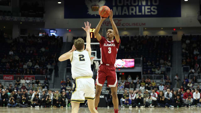 Rylan Griffen (3) vs. Purdue